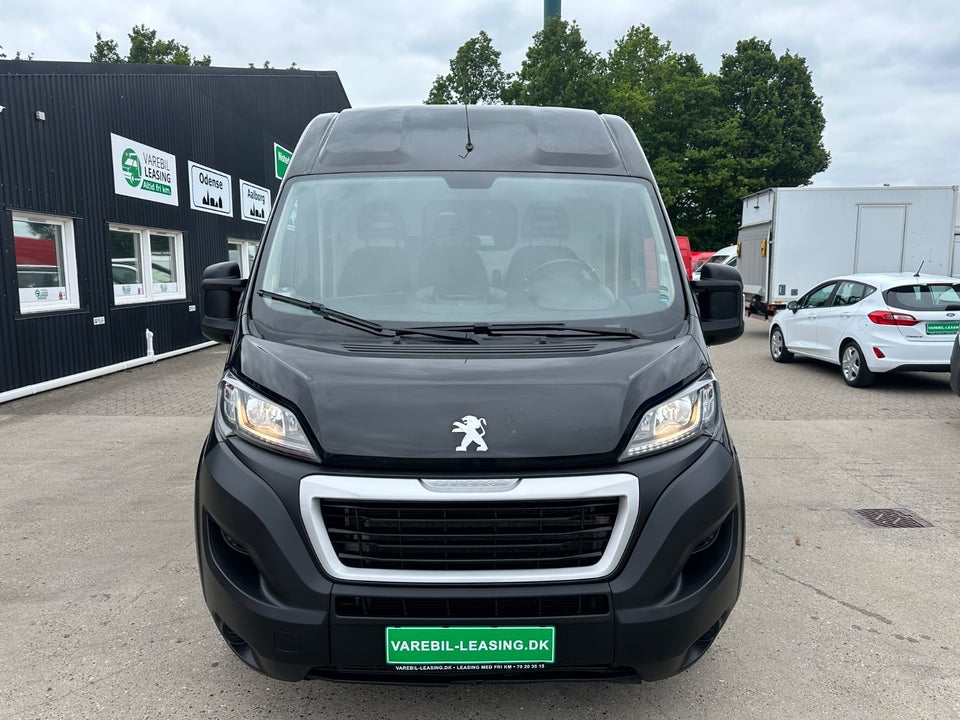 Peugeot Boxer 335 2,0 BlueHDi 130 L2H2 Premium