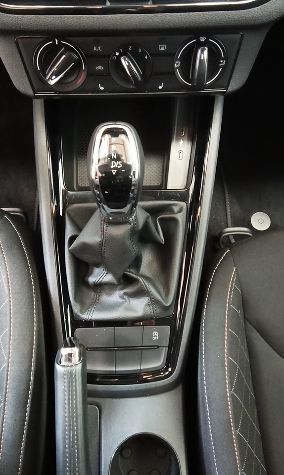 Skoda Kamiq 1,0 TSi 110 Life DSG 5d