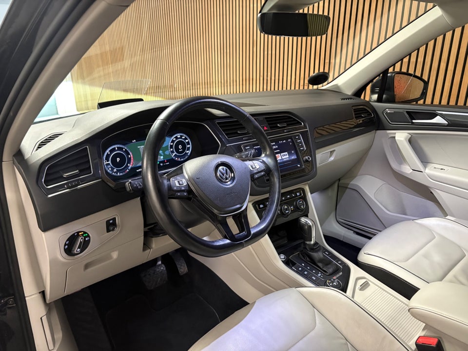 VW Tiguan 2,0 TDi 190 R-line DSG 4Motion 5d