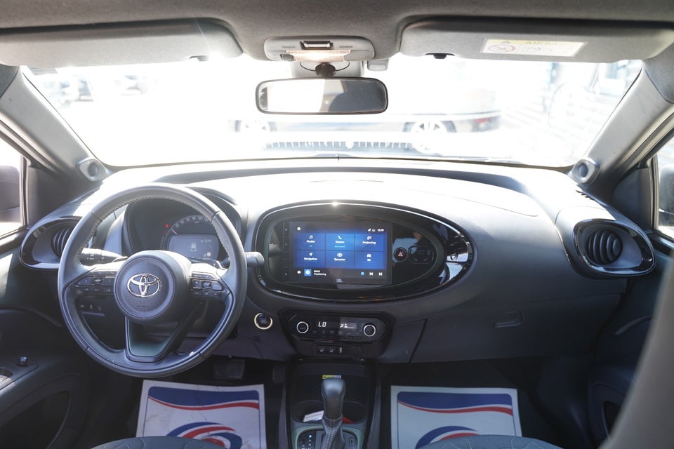 Toyota Aygo X 1,0 Air Envy s-CVT 5d