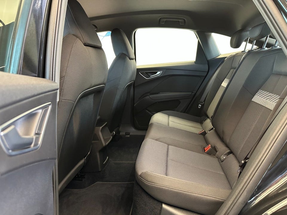 Audi Q4 e-tron 35 Sportback 5d