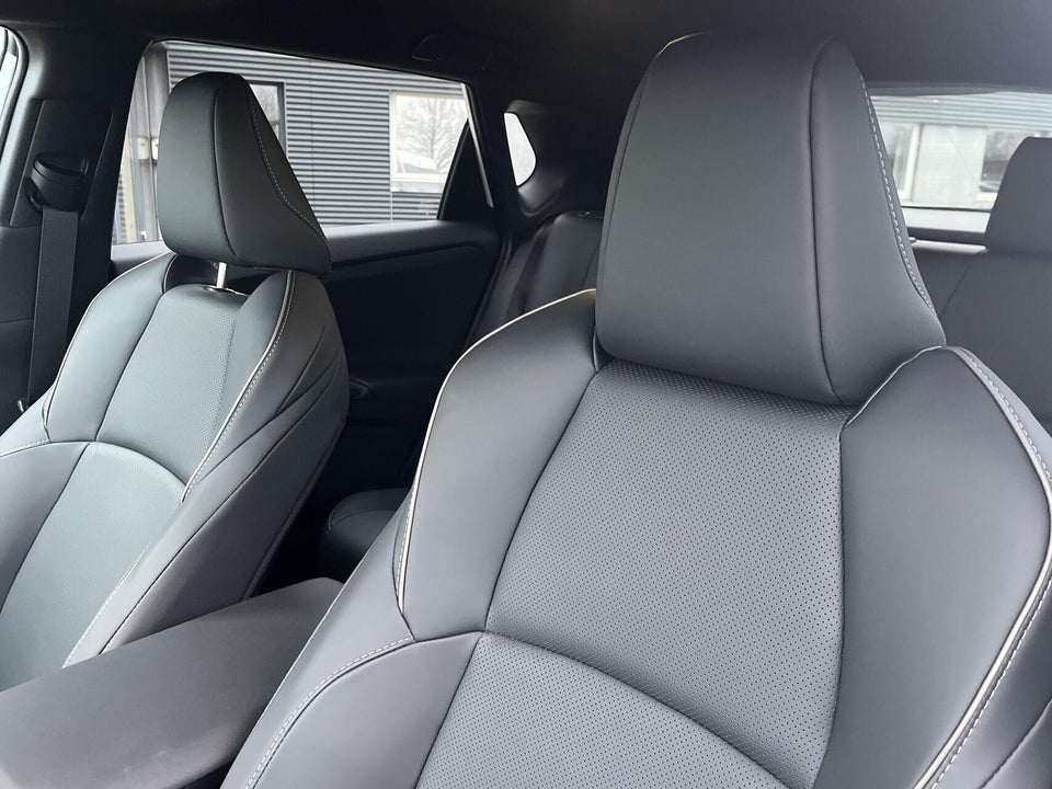 Toyota bZ4X 73 Executive 5d