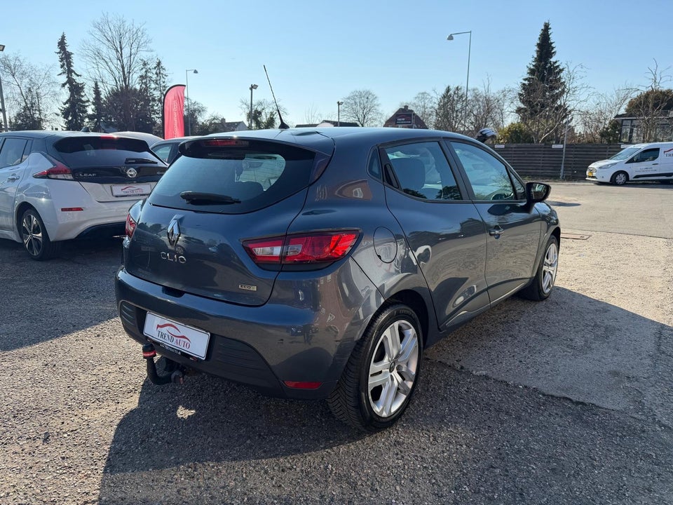 Renault Clio IV 0,9 TCe 90 Zen 5d