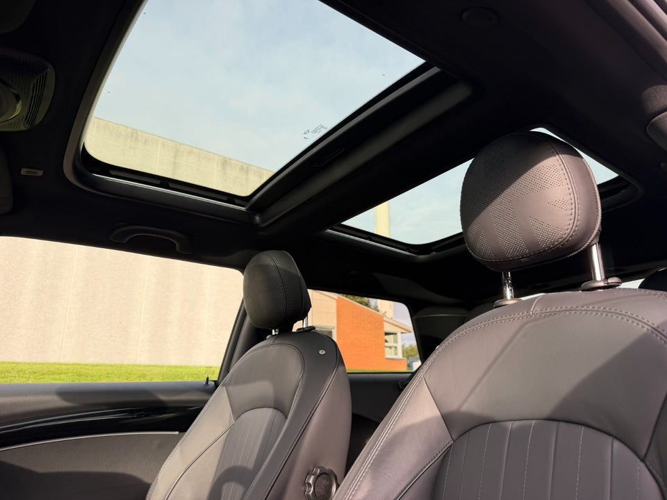 MINI Cooper SE Resolute Edition 3d