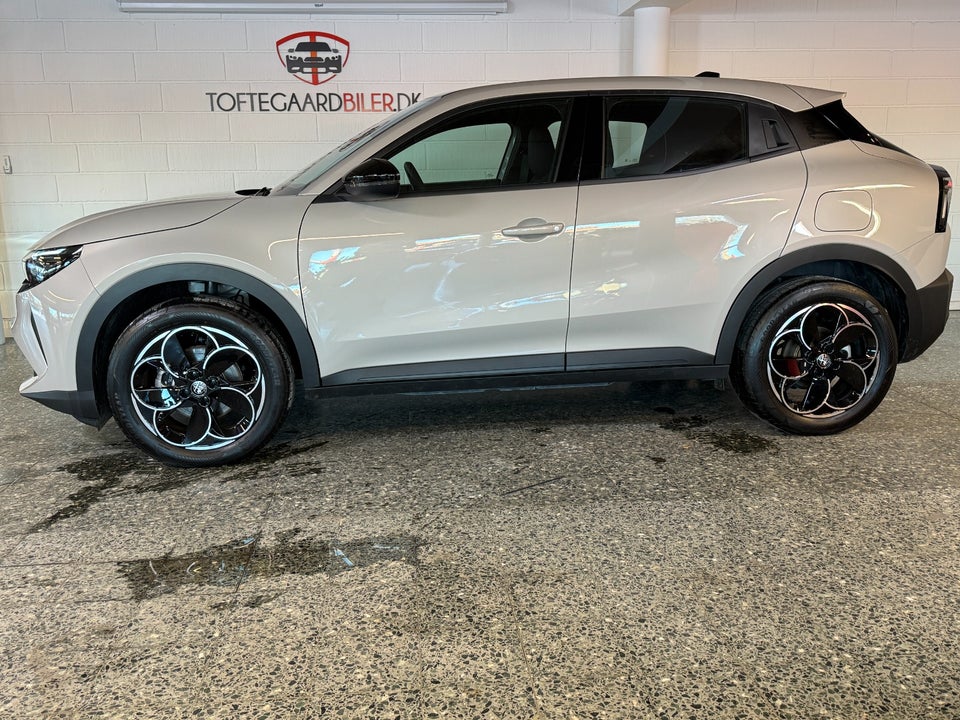 Alfa Romeo Junior Elettrica Core 5d