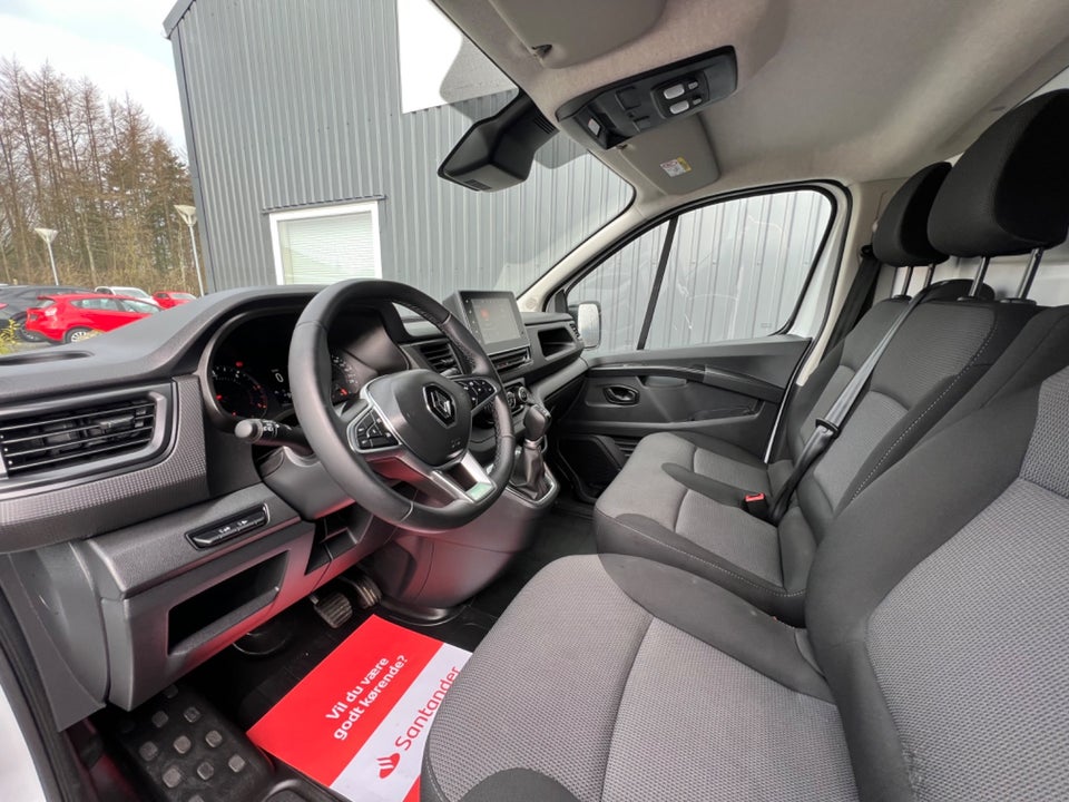 Renault Trafic 2,0 dCi 150 L2H1 EDC