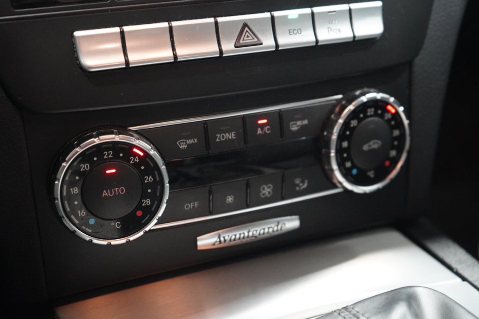 Mercedes C220 2,2 CDi Avantgarde stc. aut. BE 5d