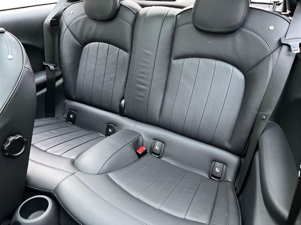 MINI Cooper SE Yours Trim 3d