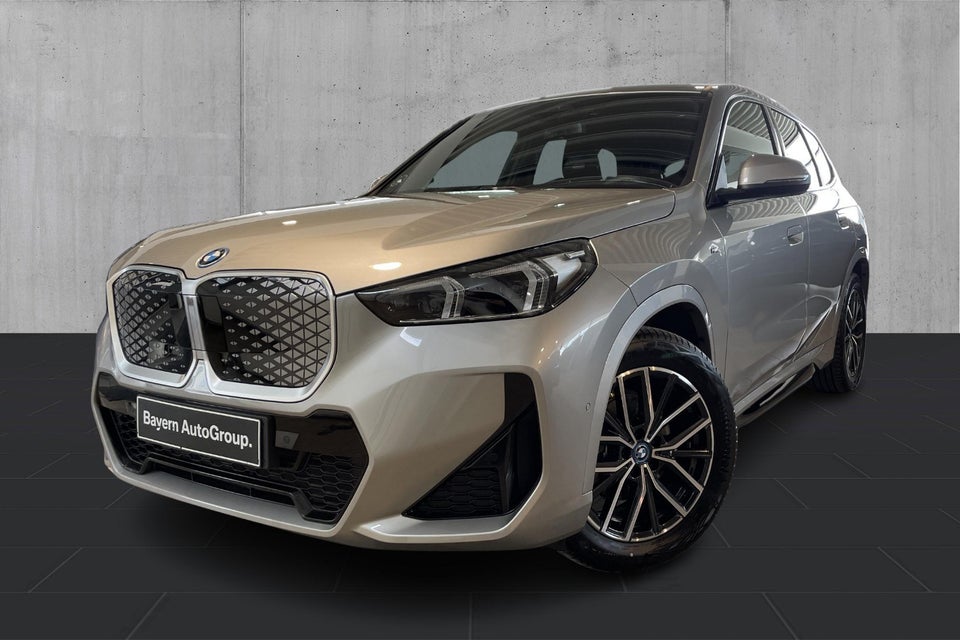 BMW iX1 eDrive20 M-Sport 5d