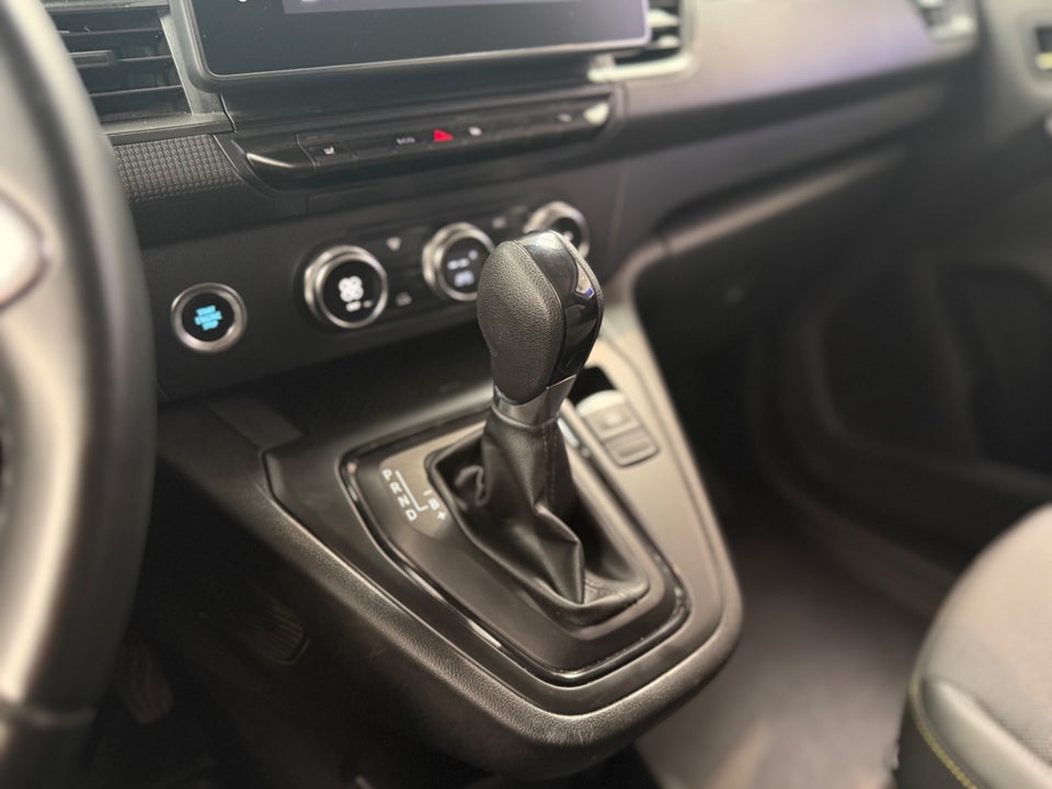 Renault Kangoo E-Tech L1 Van