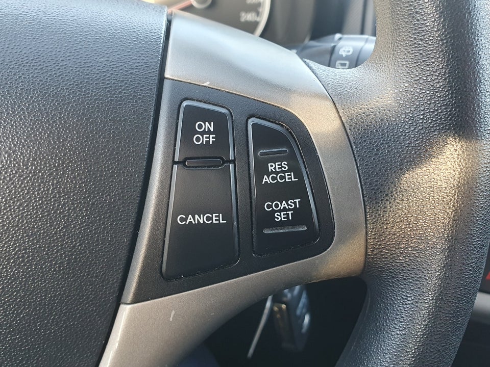 Hyundai i30 1,4 CVVT 109 Comfort 5d