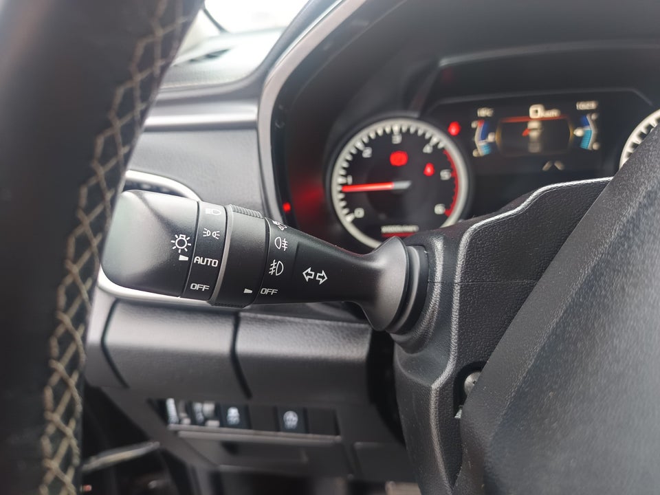 Isuzu D-Max 1,9 TD 163 Crew Cab Black Edition 4d