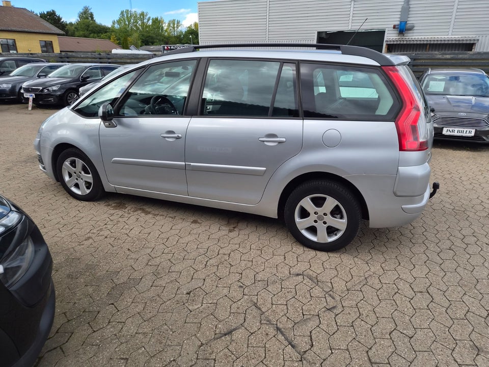 Citroën Grand C4 Picasso 1,6 e-HDi 112 Seduction E6G 7prs 5d
