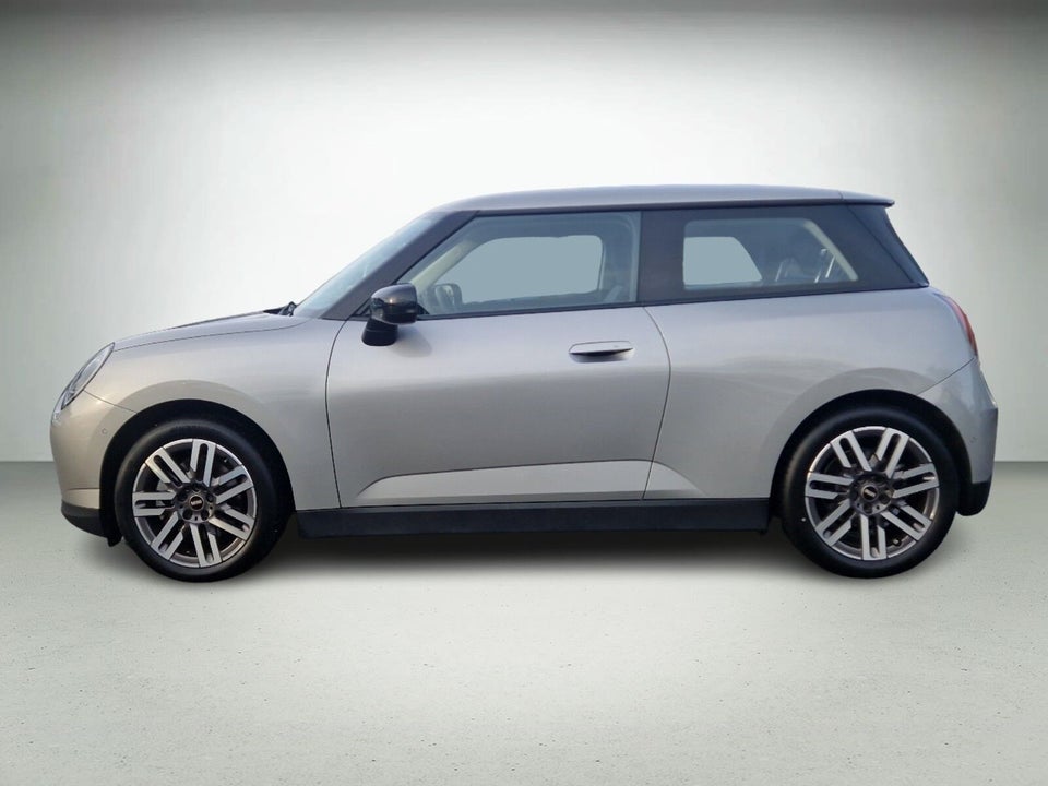 MINI Cooper E Classic Trim L 3d