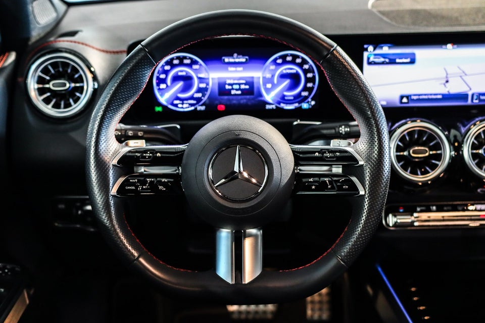 Mercedes EQB350 AMG Edition 4Matic 5d
