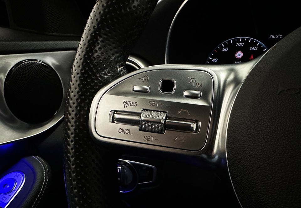 Mercedes C300 de 2,0 AMG Line Night Edition stc. aut. 5d