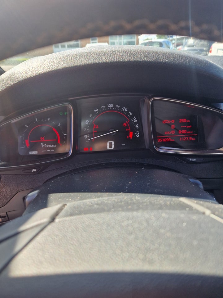 Citroën DS5 1,6 e-HDi 112 Style E6G 5d