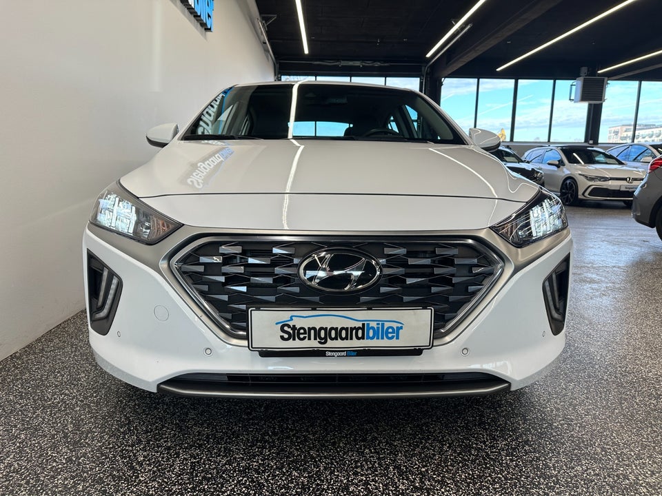 Hyundai Ioniq 1,6 PHEV Premium DCT 5d