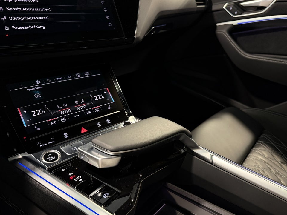 Audi e-tron 55 S-line Sportback quattro 5d