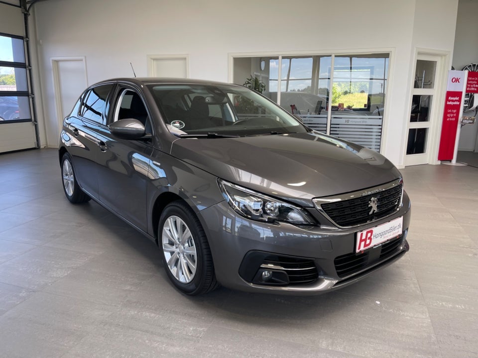 Peugeot 308 1,5 BlueHDi 130 Style 5d