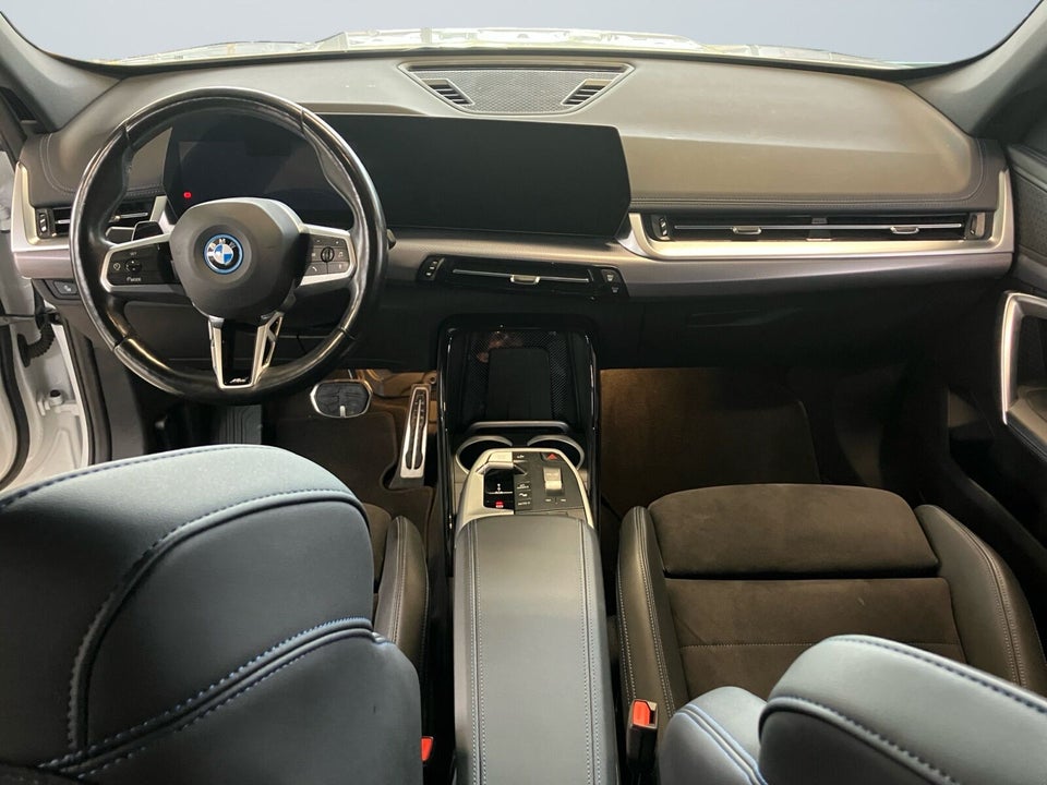 BMW iX1 xDrive30 M-Sport 5d