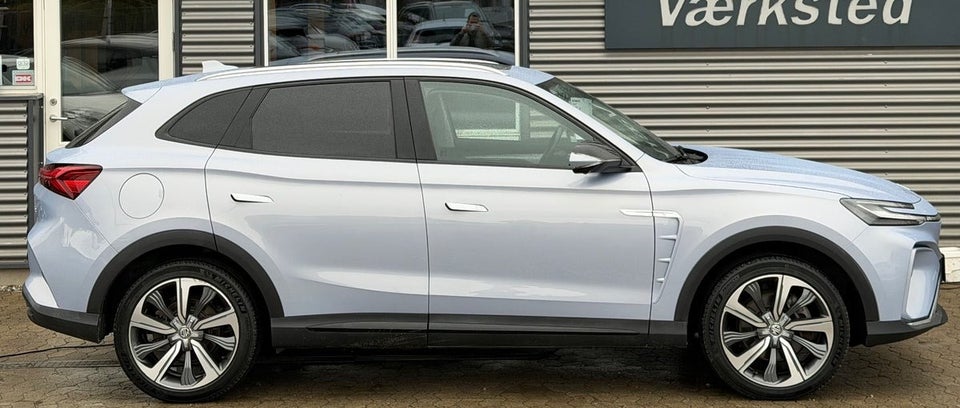 MG Marvel R Luxury 5d