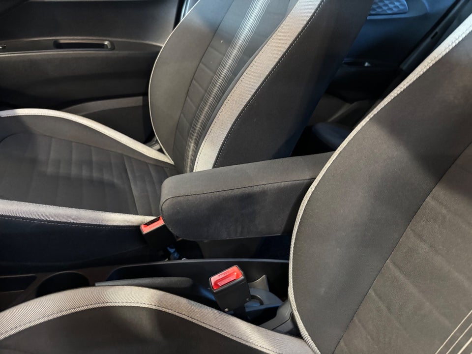 Hyundai i10 1,0 MPi Advanced 5d