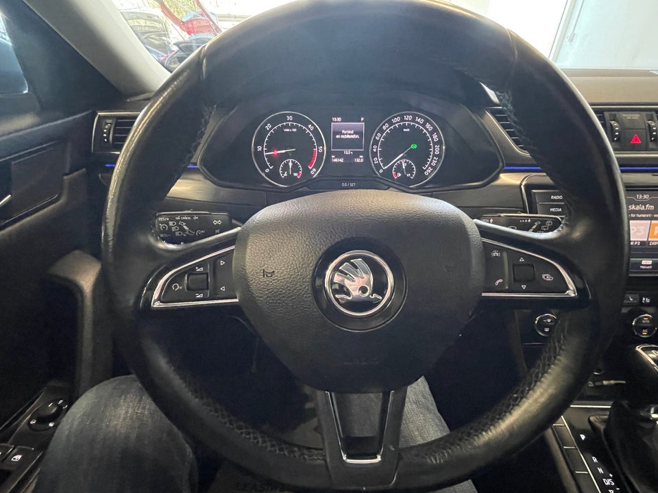 Skoda Superb 2,0 TDi 150 Style Combi DSG 5d