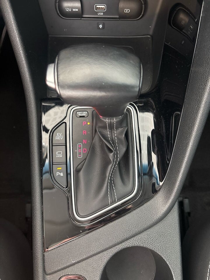 Kia Niro 1,6 PHEV Advance DCT 5d