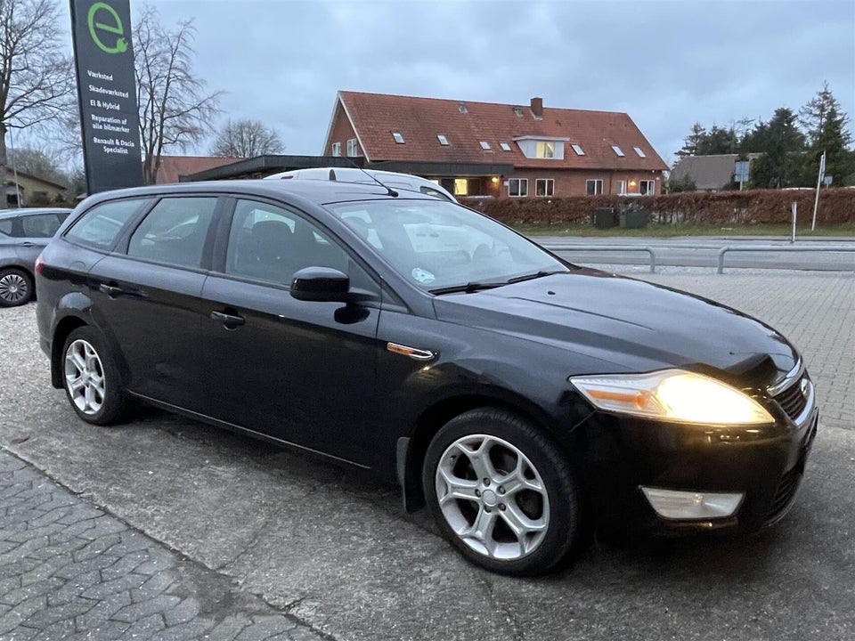Ford Mondeo 1,6 Ti-VCT 125 Trend stc. 5d