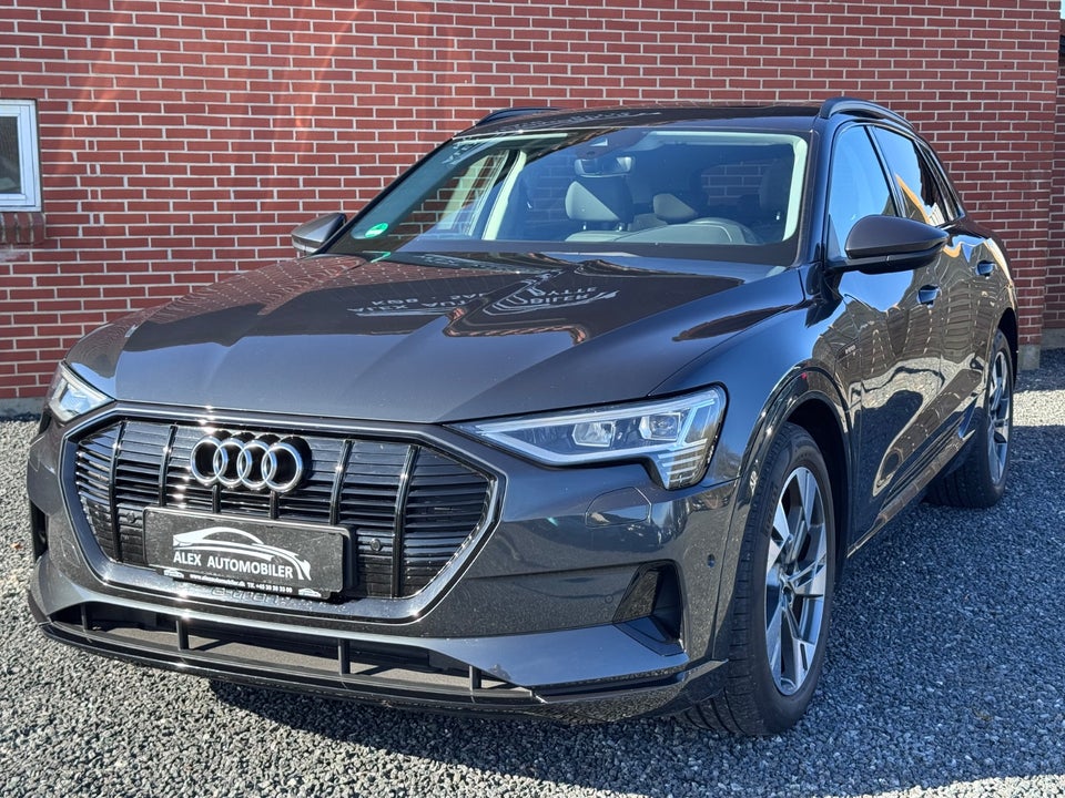Audi e-tron 50 quattro 5d