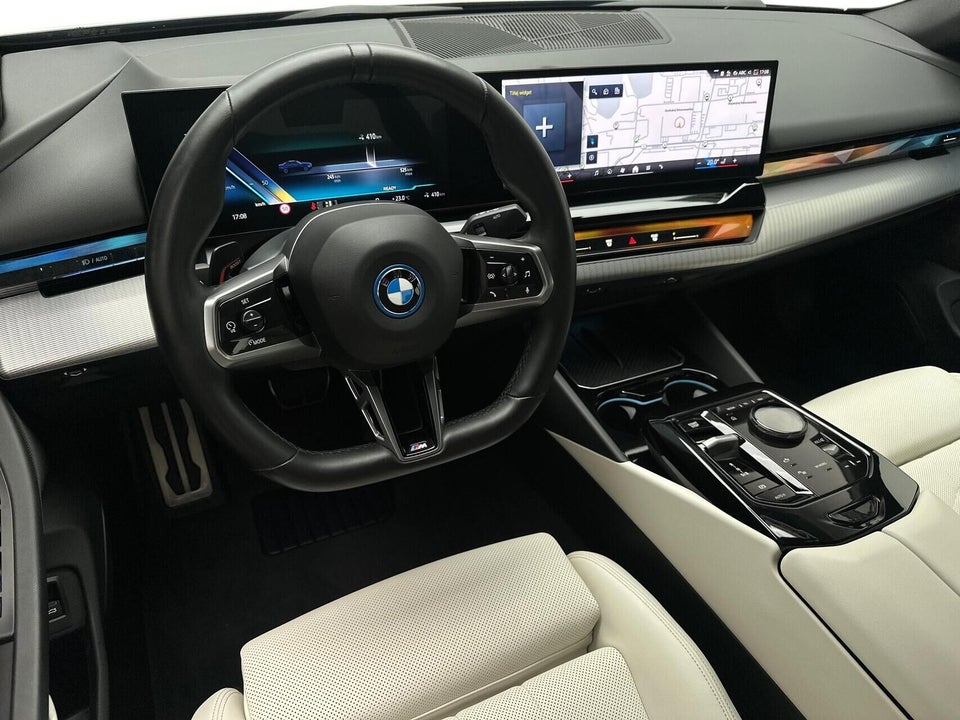 BMW i5 eDrive40 M-Sport 4d