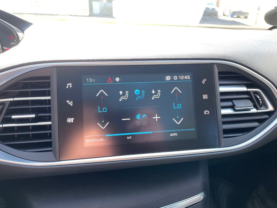 Peugeot 308 1,6 BlueHDi 120 Allure SW EAT6 5d