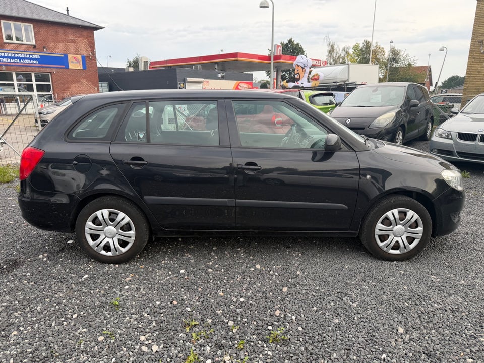 Skoda Fabia 1,2 TSi 86 Ambiente Combi 5d