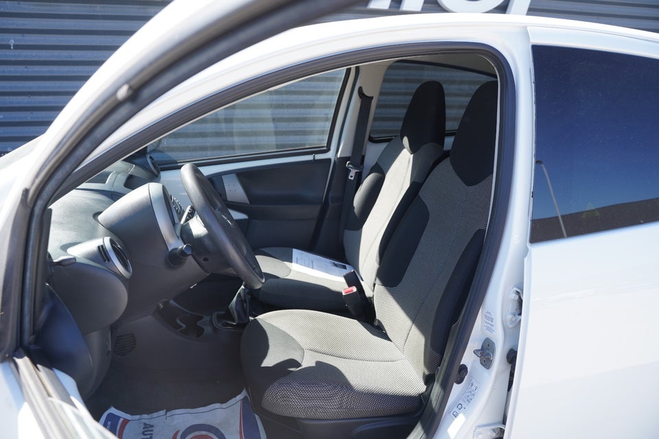 Toyota Aygo 1,0 VVT-i T2 Air 5d