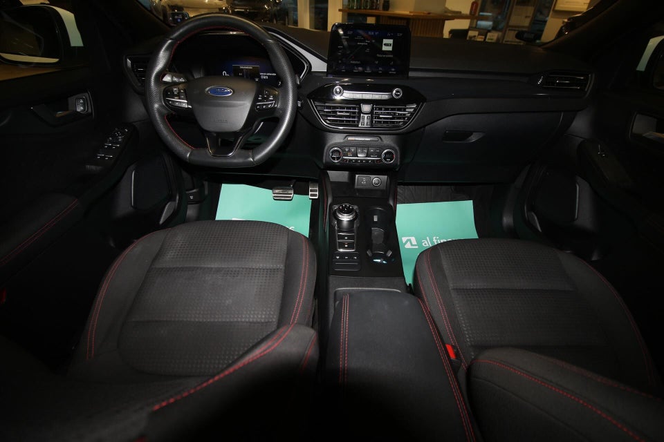 Ford Kuga 2,5 PHEV ST-Line CVT 5d