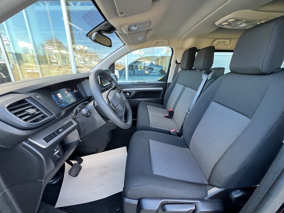 Toyota ProAce Verso 75 Long Shuttle 5d