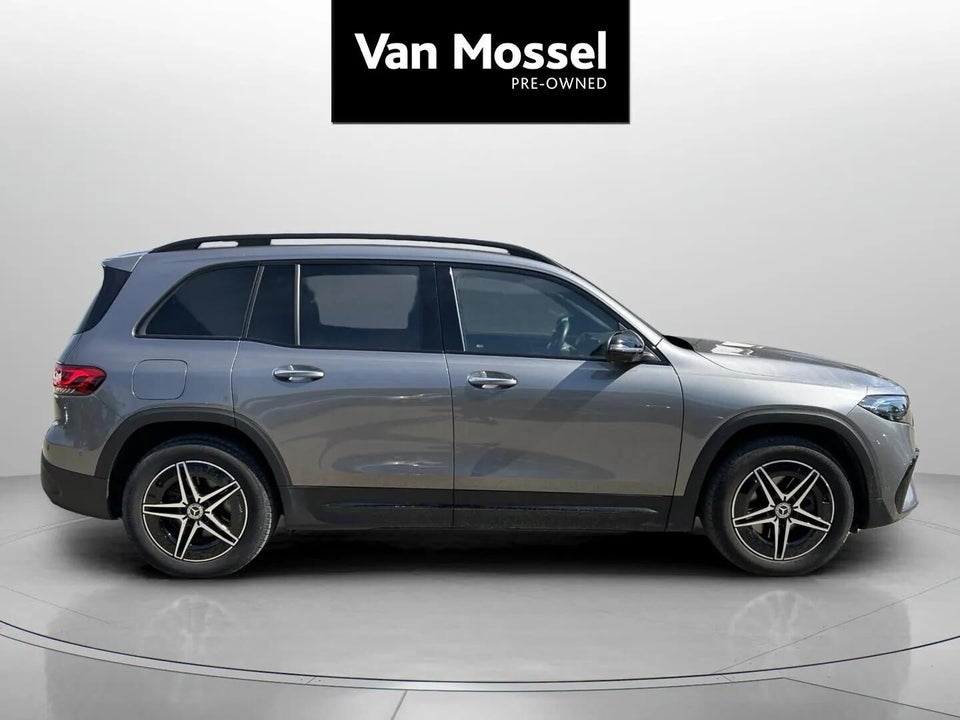 Mercedes EQB300 AMG Line 4Matic 5d