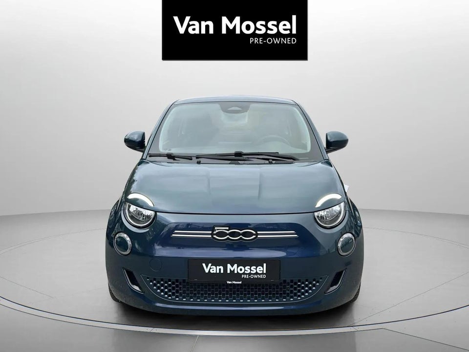 Fiat 500e 42 Icon 3d