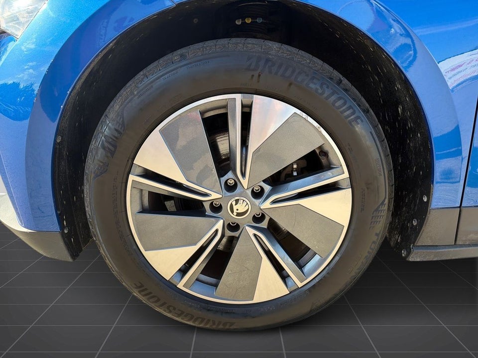 Skoda Enyaq 80 iV Loft 5d