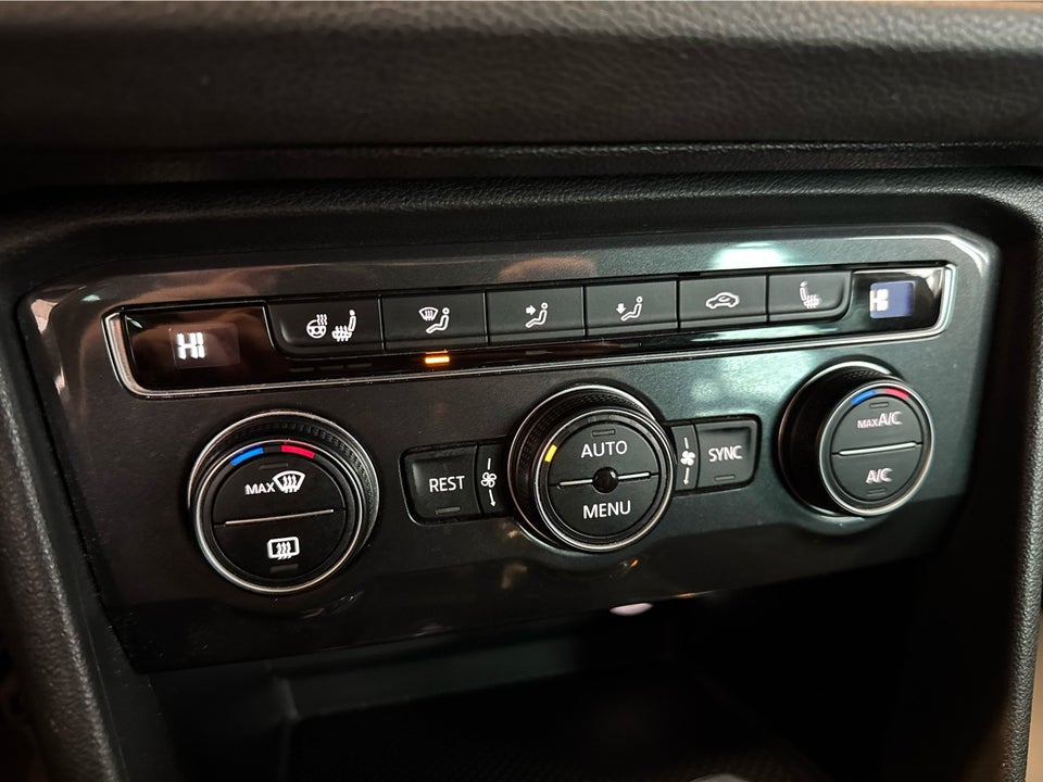 VW Tiguan 2,0 TDi 150 R-line DSG 5d