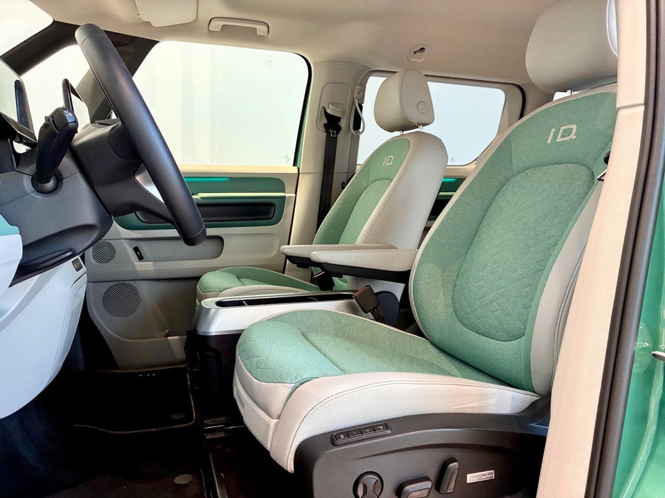 VW ID.Buzz 77 Style SWB 5d