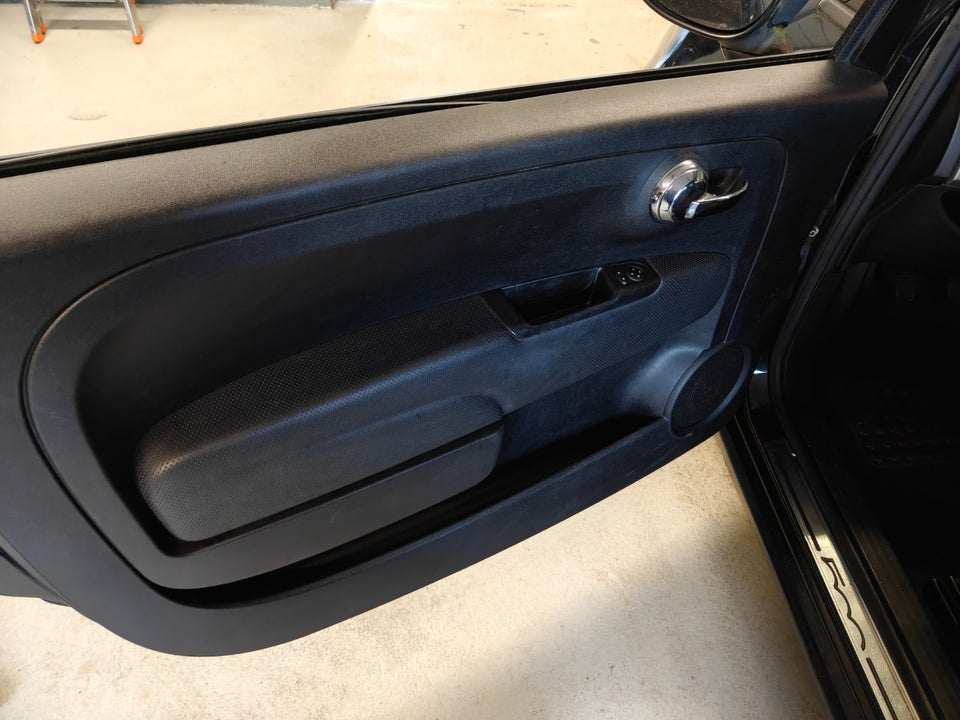 Fiat 500 0,9 TwinAir 85 Plus 3d