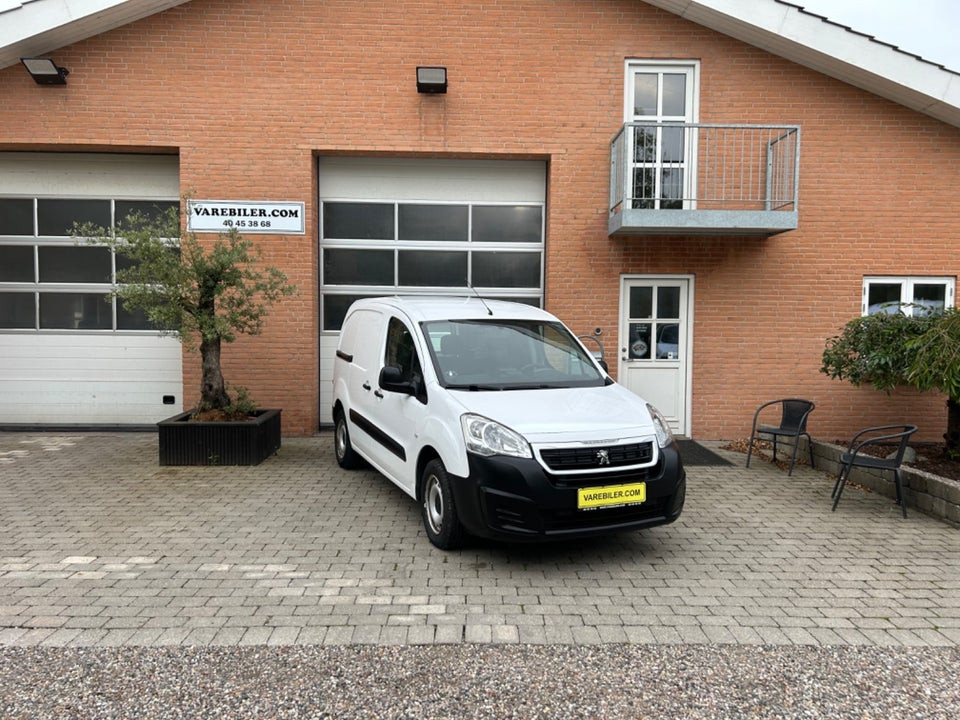 Peugeot Partner 1,6 BlueHDi 100 L1 Premium Van 5d