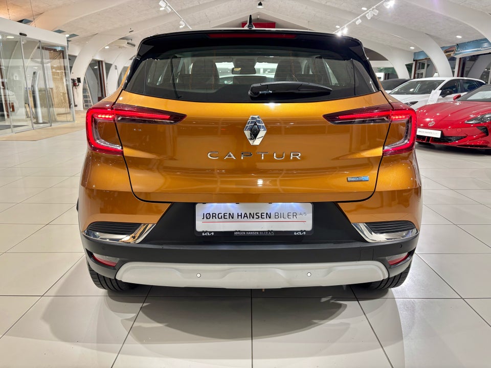 Renault Captur 1,6 E-Tech Intens 5d