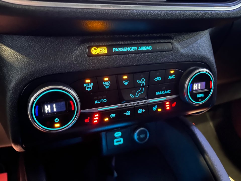 Ford Kuga 2,5 PHEV Titanium X CVT 5d