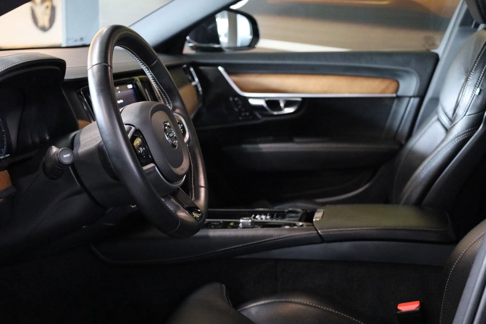 Volvo V90 2,0 T8 ReCharge Inscription aut. AWD 5d