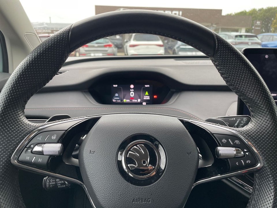 Skoda Enyaq 80 iV Suite 5d