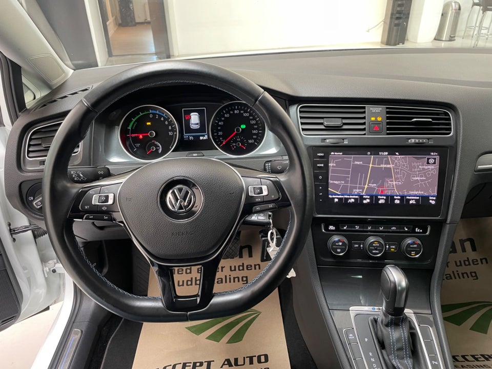 VW e-Golf VII Unlimited 5d