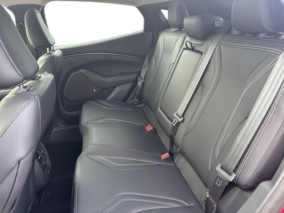 Ford Mustang Mach-E 98 Extended Range 5d